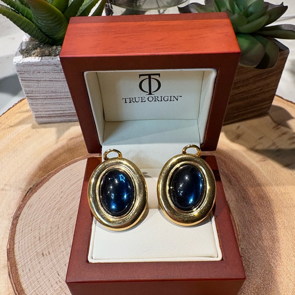 VTG| Monet Gold/Blue Earrings💙💛